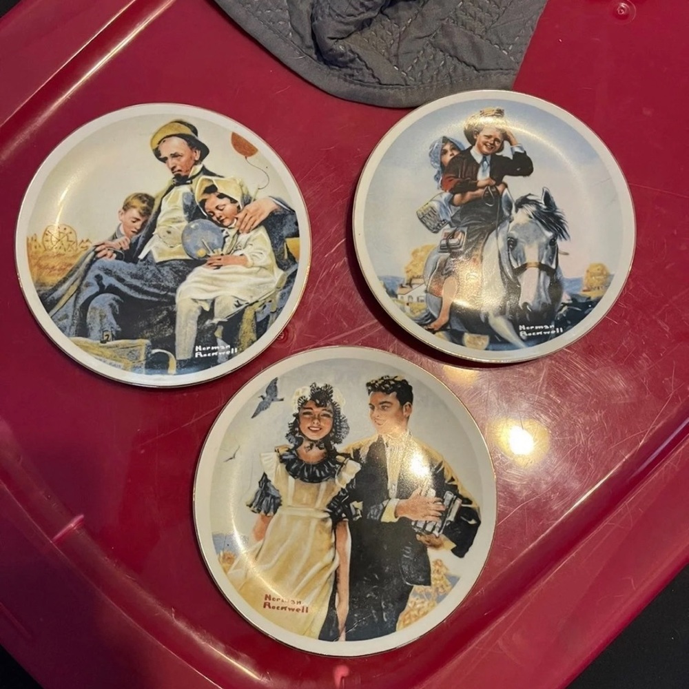 Wall plates
